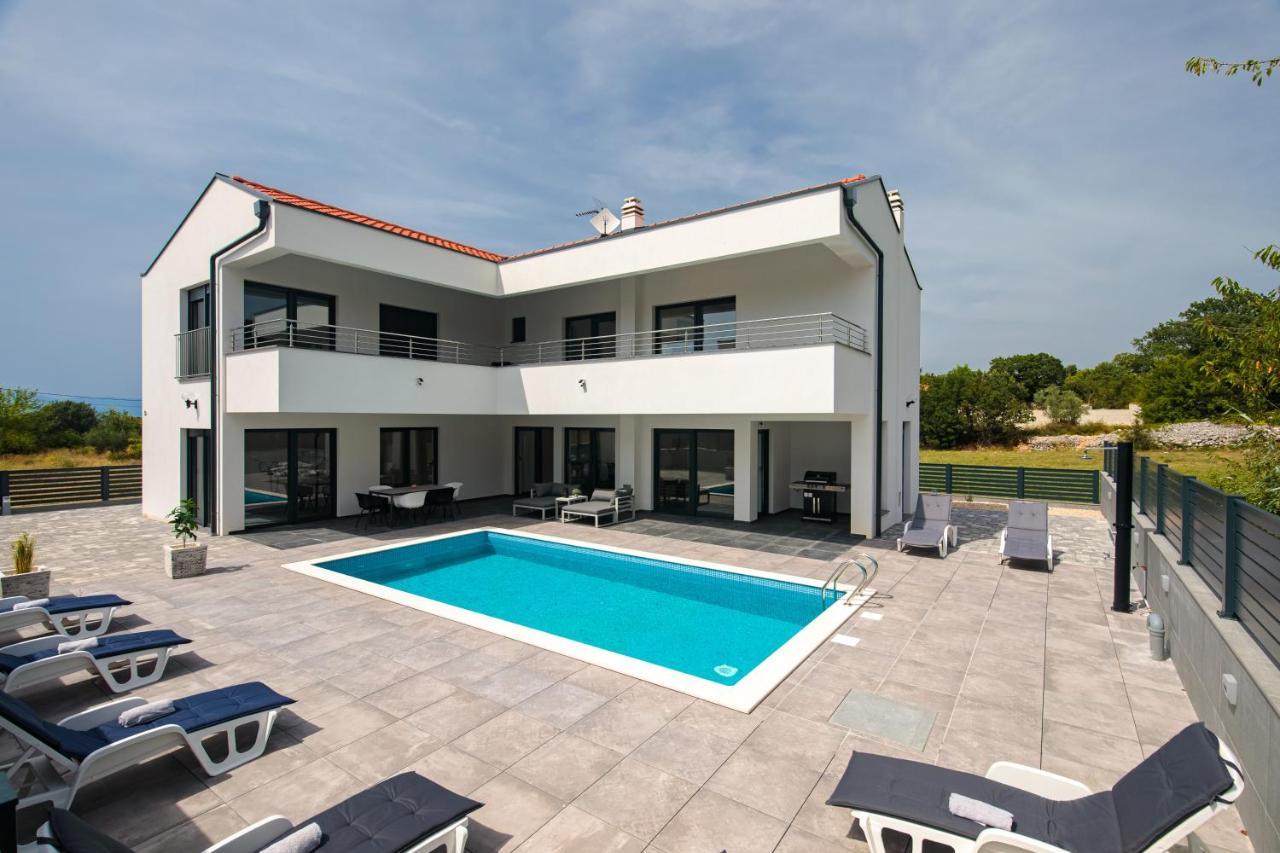 Villa Graefin Malinska Kültér fotó
