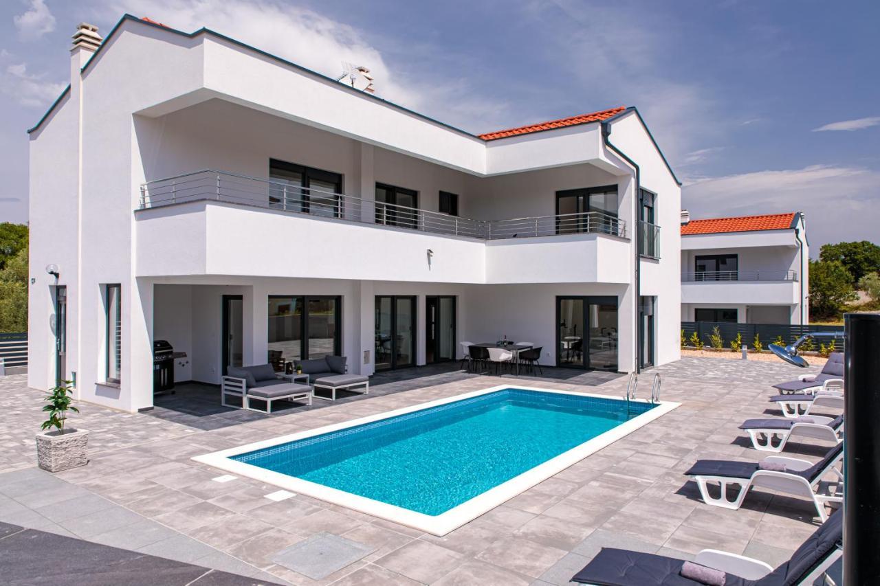 Villa Graefin Malinska Kültér fotó